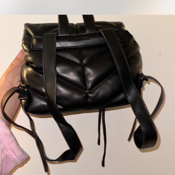 steve madden - Picture 2 of 4